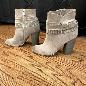 Nine West Suede heeled Ankle Boots